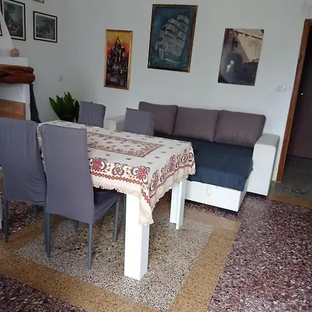 Tatil Evi Su Cuile Historical With Barbecue Martis