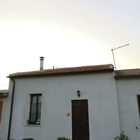 Tatil Evi Su Cuile Historical With Barbecue Martis